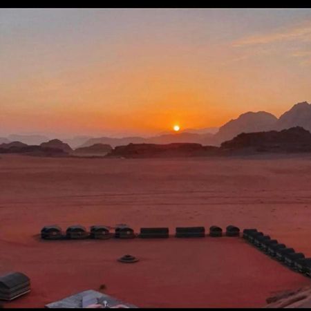 Hotel Bedouin Adventure & Tours Wadi Rum Exterior foto